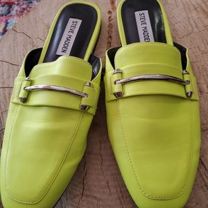 Steve Madden mules neon yellow